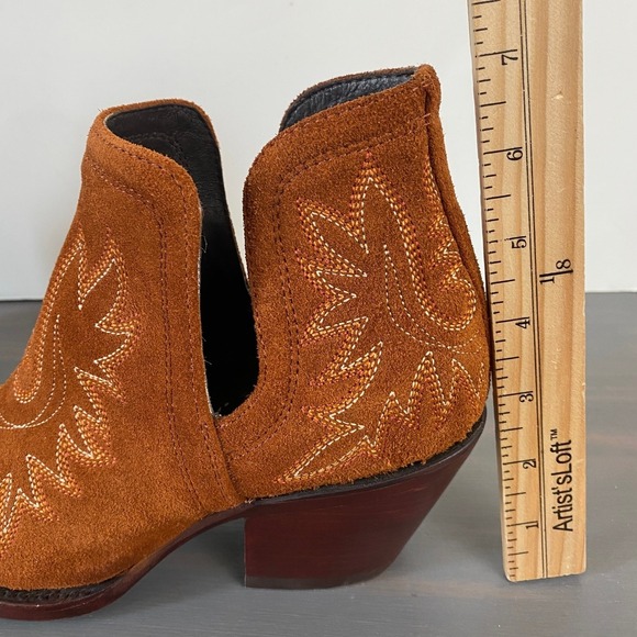 Ariat Women Dixon Western Suede Leather Ankle Boots Size 8.5B Cognac Cowgirl NEW - Picture 4 of 9